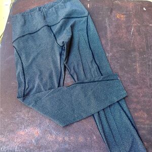 Varley pre-owned size Large dot leggings